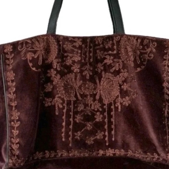 Sundance | Anabaglish Velvet Embroidered Tote Bag w/Leather Straps ♥ NWOT - Picture 2 of 9